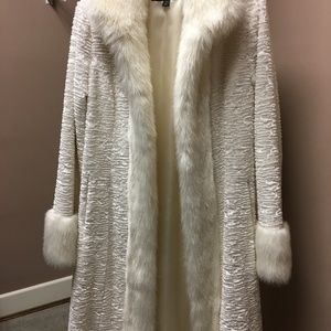 Women's Diane Saylers' Fabulous Furs Fur Coat